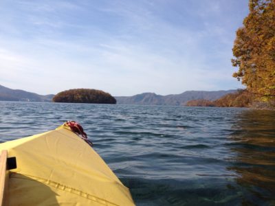 北海道・洞爺湖で遊ぶ　～中島一周カヌーツーリング～