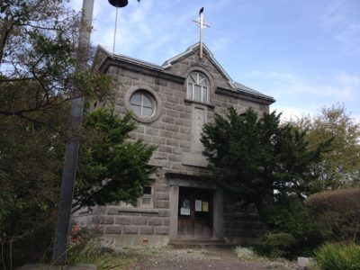 北海道・洞爺湖周辺のぶらり散策スポット【有珠町のポロノット森林公園・アルトリ岬・ジョンバチラー夫妻記念堂】へ行ってみた